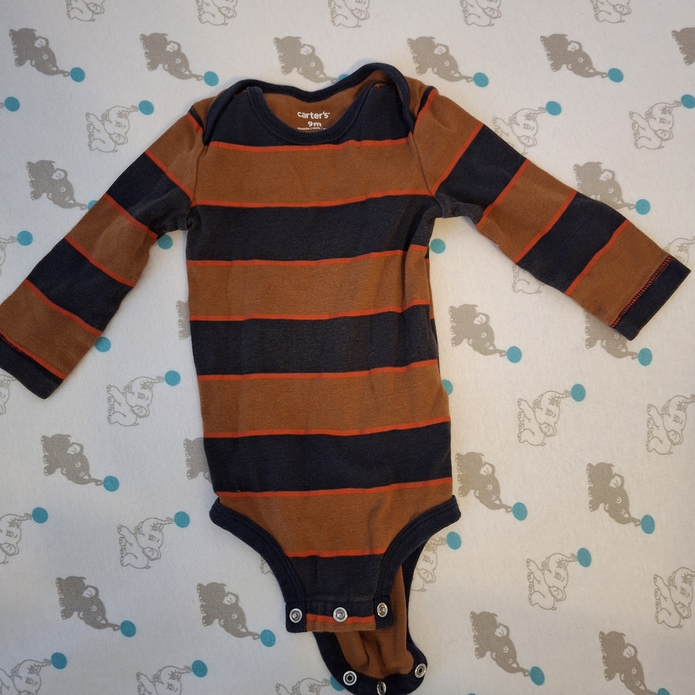 Carter's 9 month long sleeve onesie